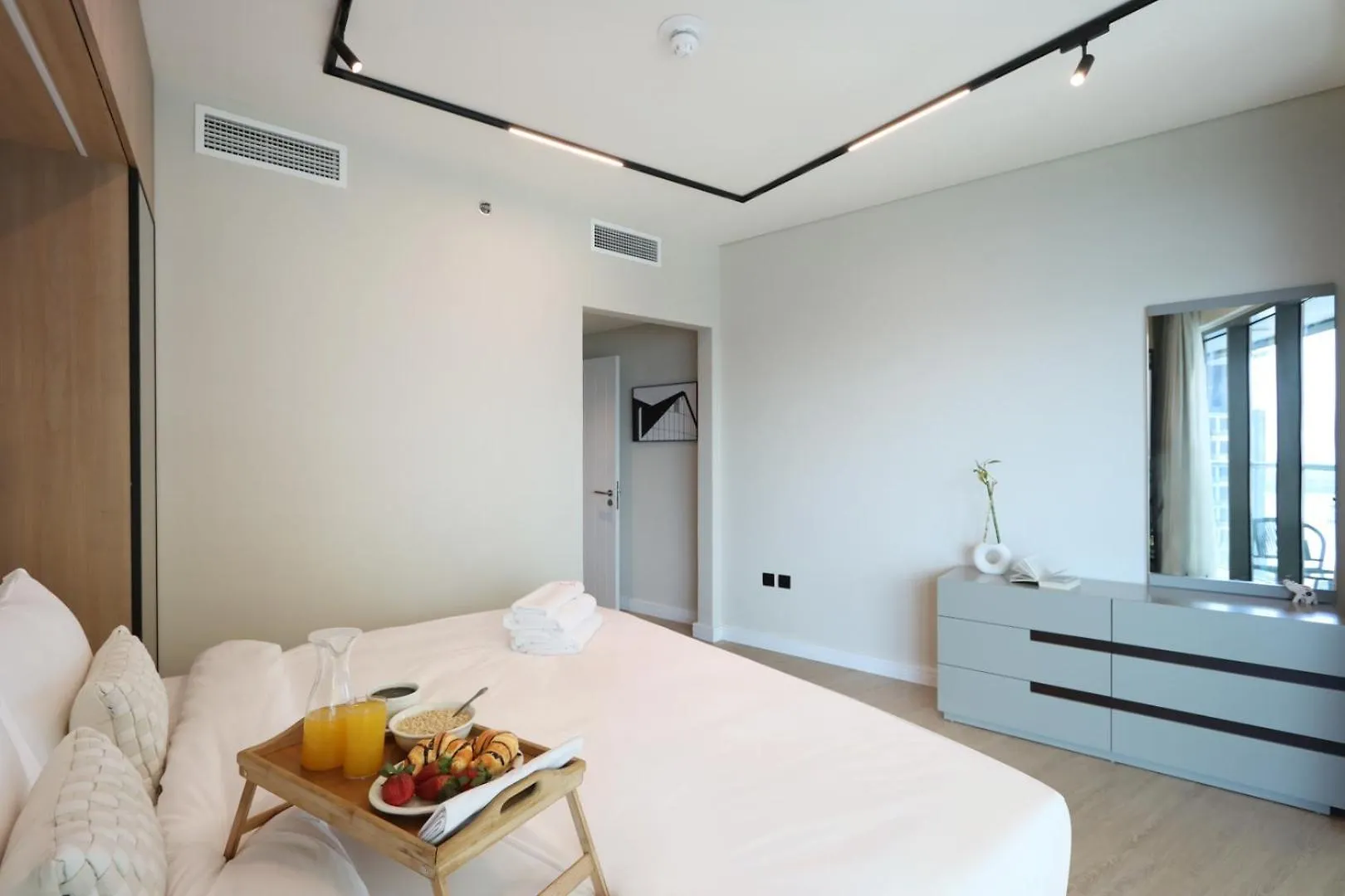 Livbnb-Upgraded 2Br With Iconic Dubai Marina Views 0*,