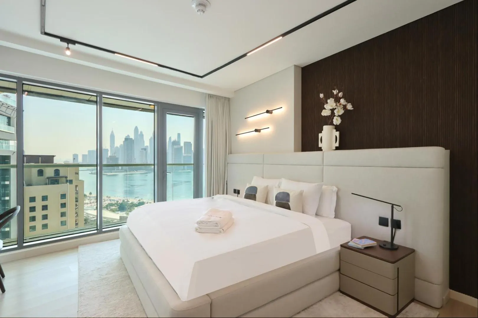 Apartment Livbnb-Upgraded 2Br With Iconic Dubai Marina Views United Arab Emirates